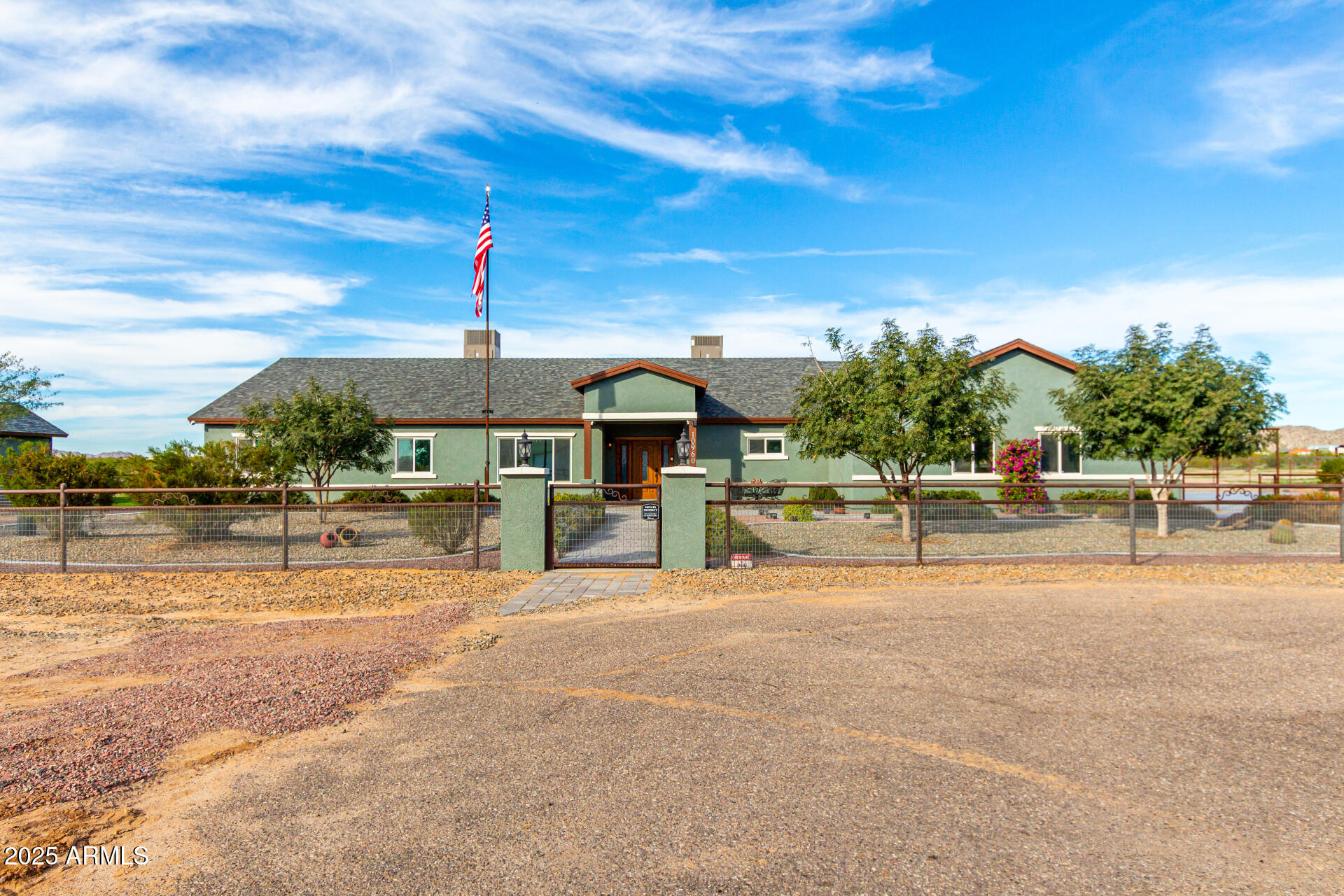 10960 W SHETLAND Lane