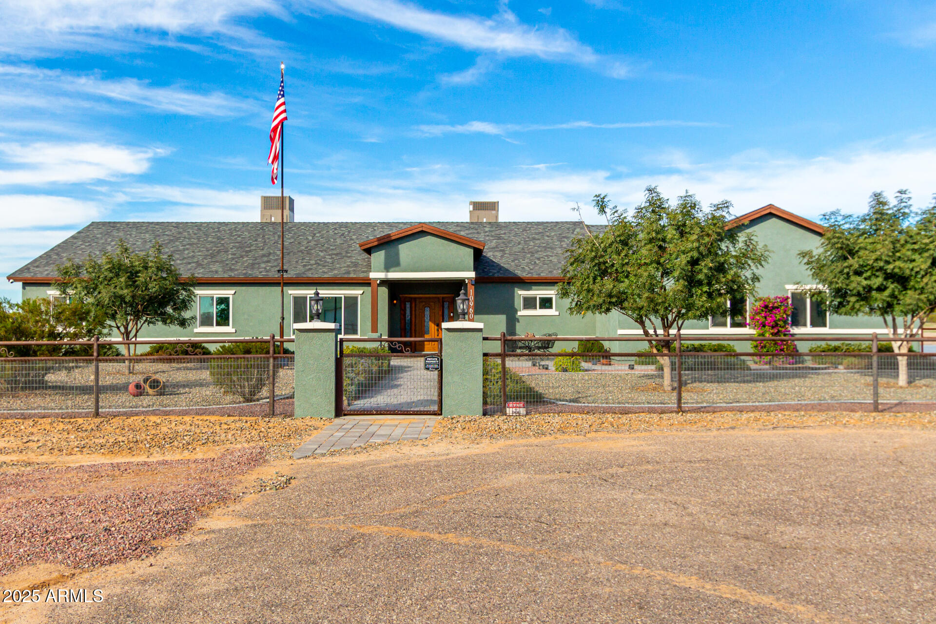 10960 W SHETLAND Lane