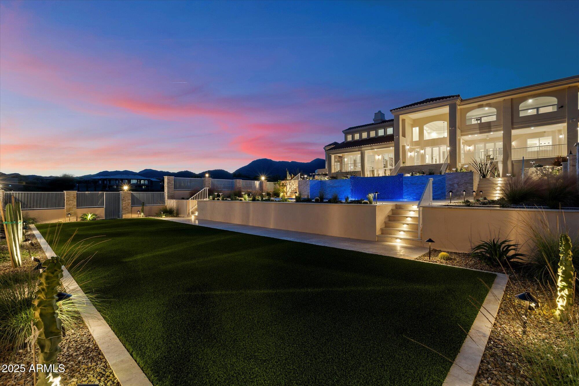 FOUNTAIN HILLS ARIZONA NO. 506-C BLOCK 2 LOTS 10 T - Residential