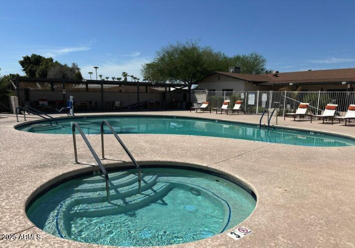 Saguaro Sun - Residential