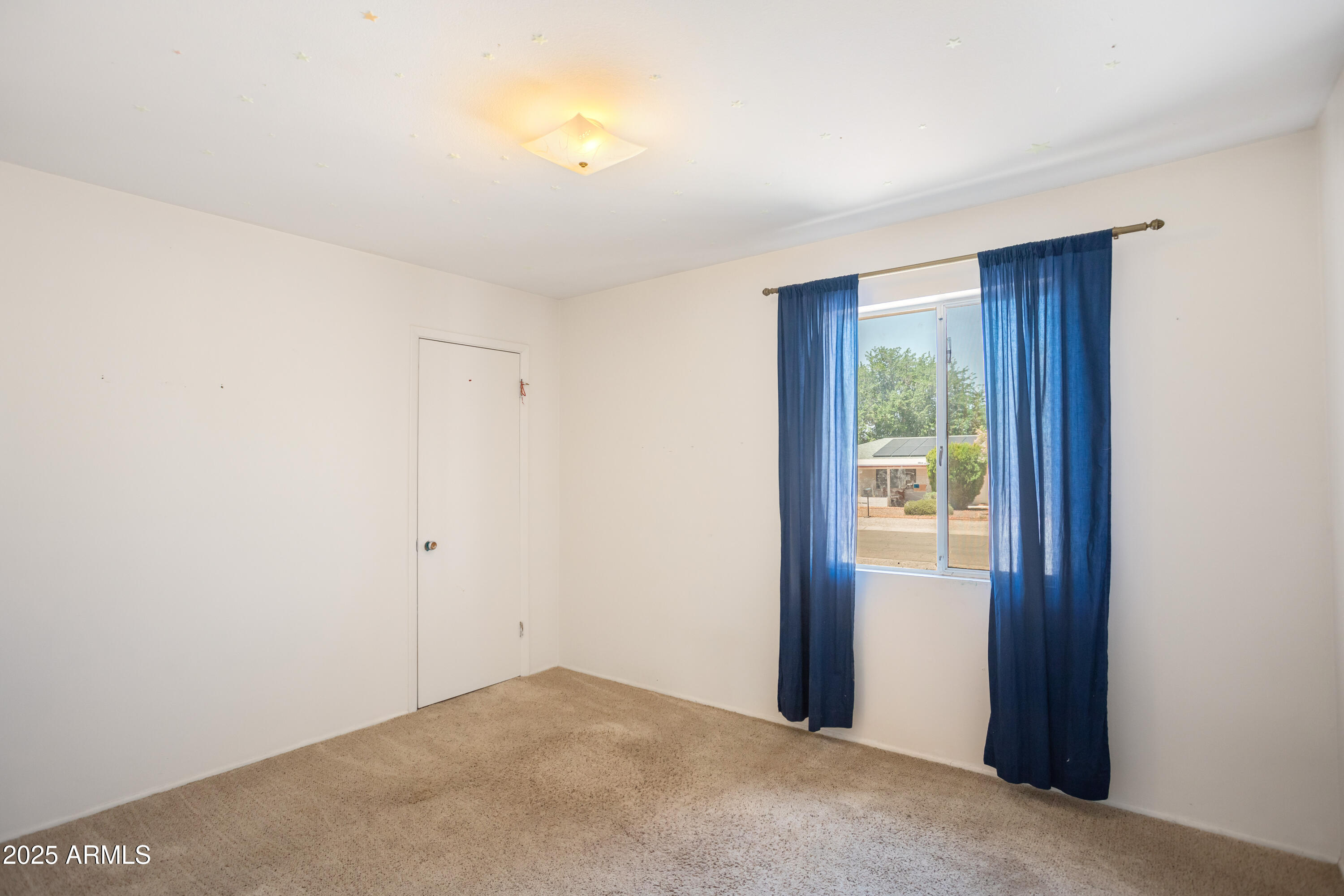 GARDEN CANYON 3 - Residential