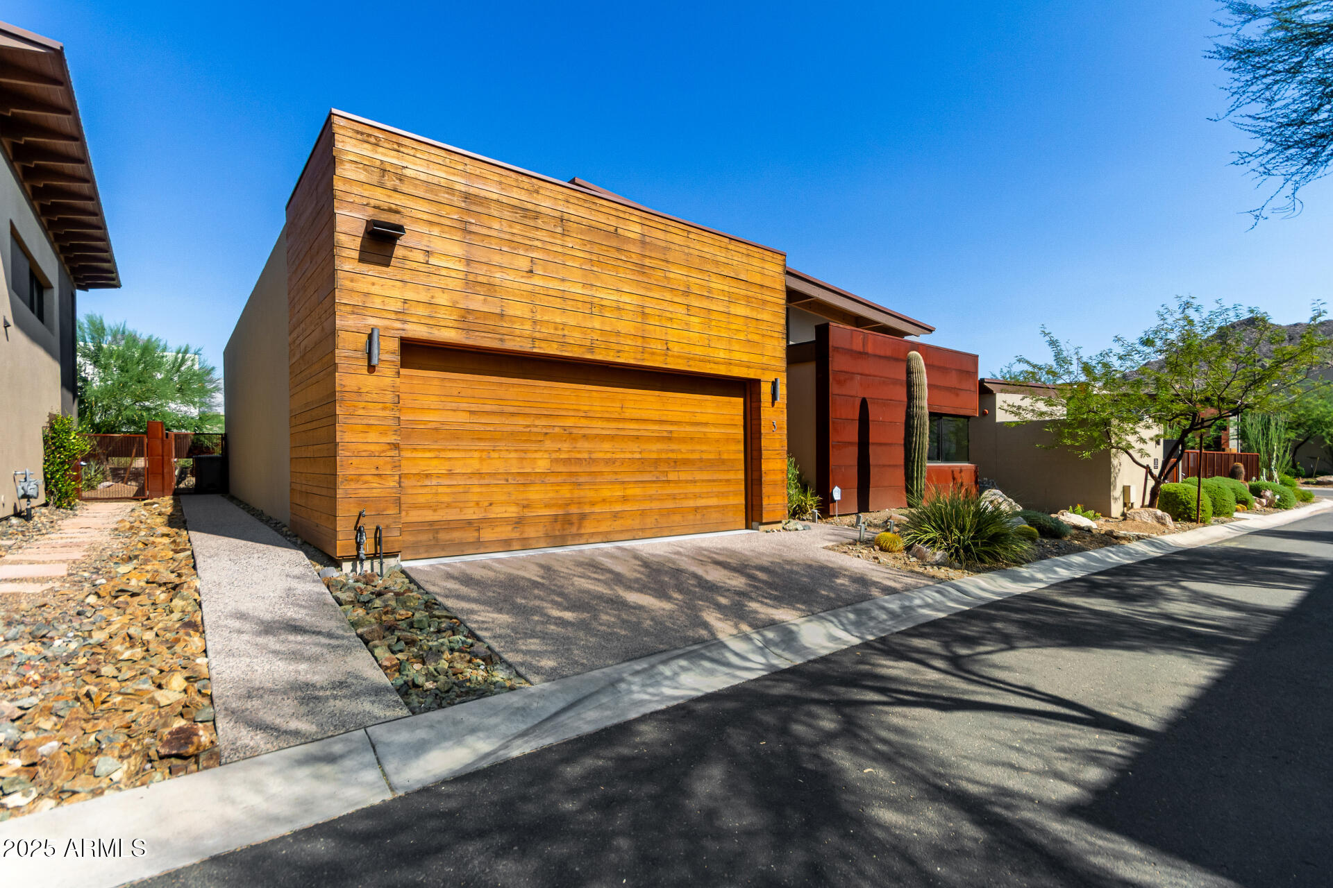 6525 E CAVE CREEK Road 3