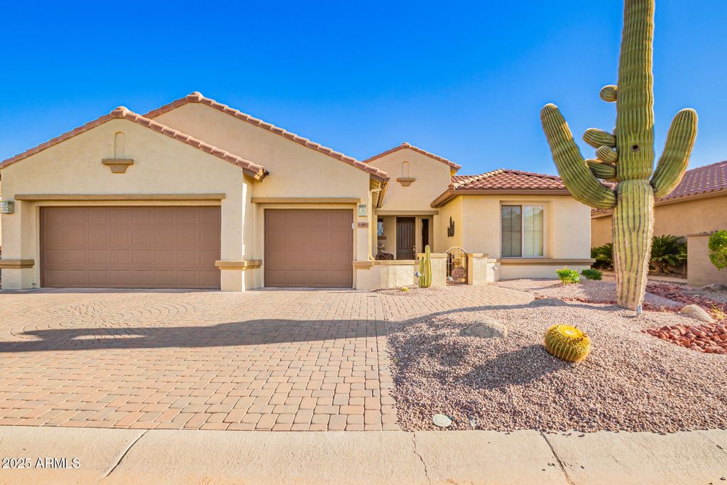 Photo of 5381 N Pioneer Drive, Eloy, AZ 85131 (MLS # 6941586)
