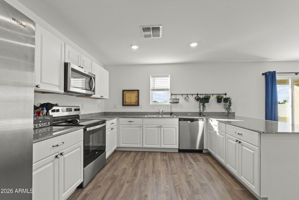 Photo of 83 S Naples Lane, Casa Grande, AZ 85122 (MLS # 6968115)