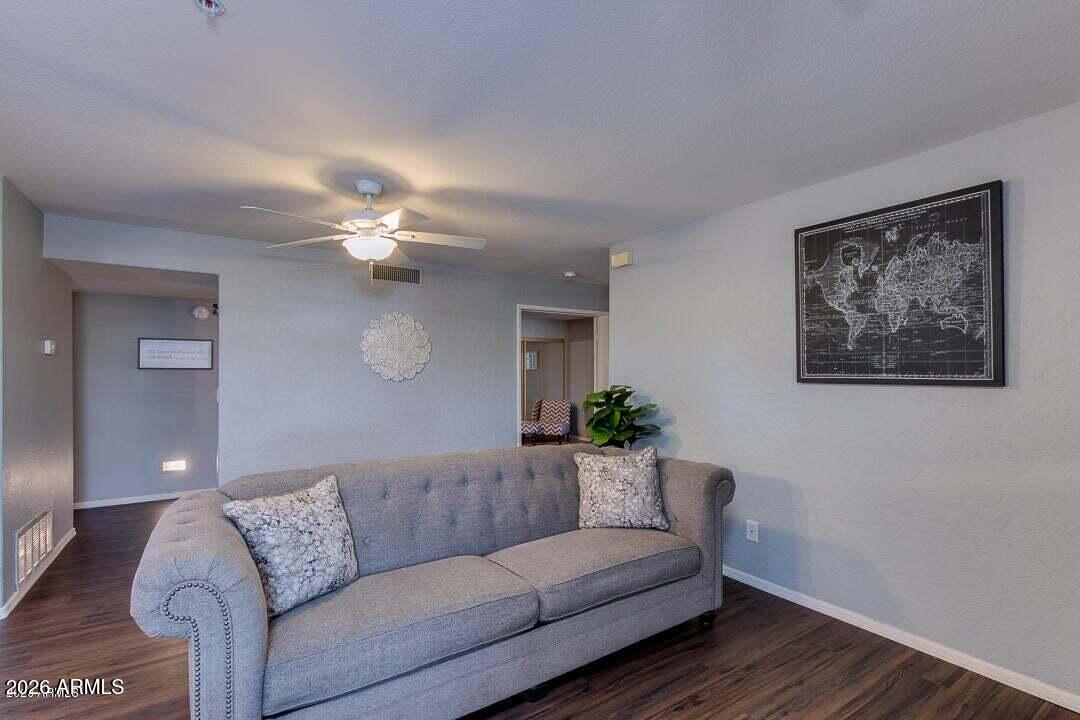 1333 E Morten Avenue E 140