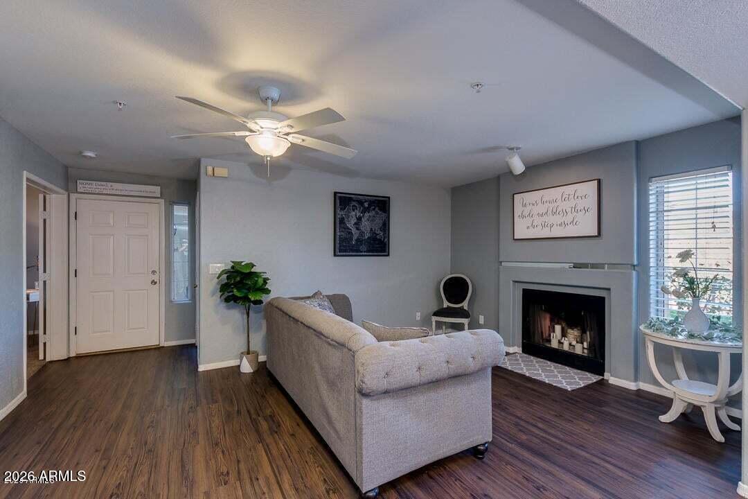 1333 E Morten Avenue E 140