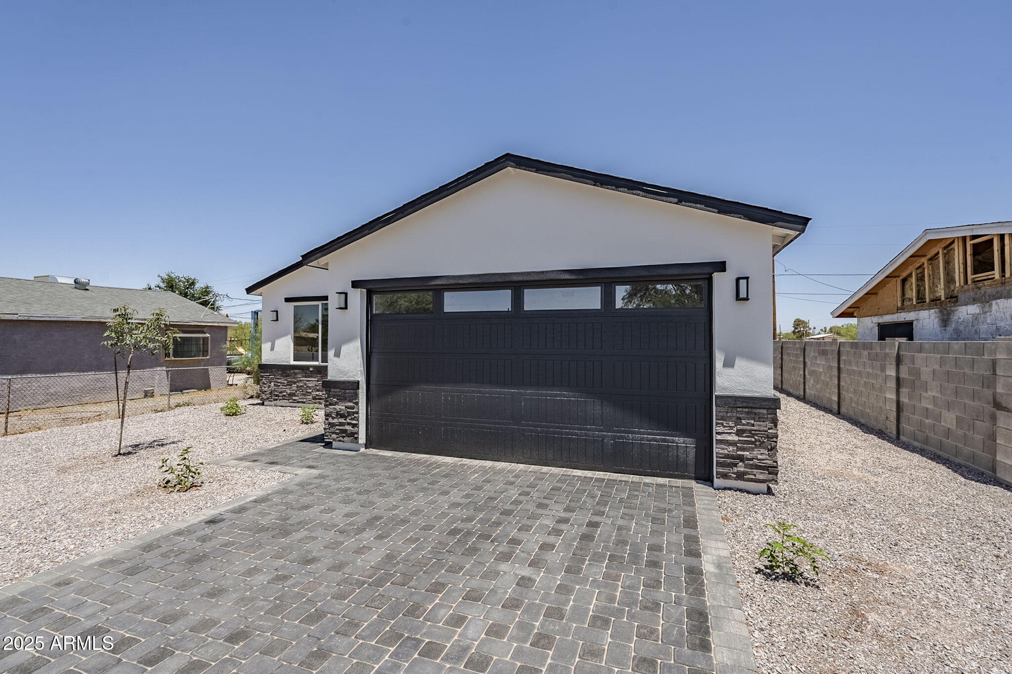 656 W TAYLOR Avenue