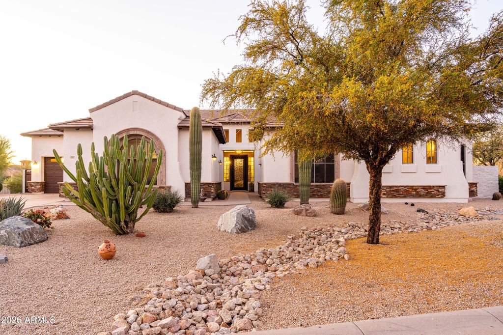 Photo of 2040 N Woodruff, Mesa, AZ 85207 (MLS # 7001210)