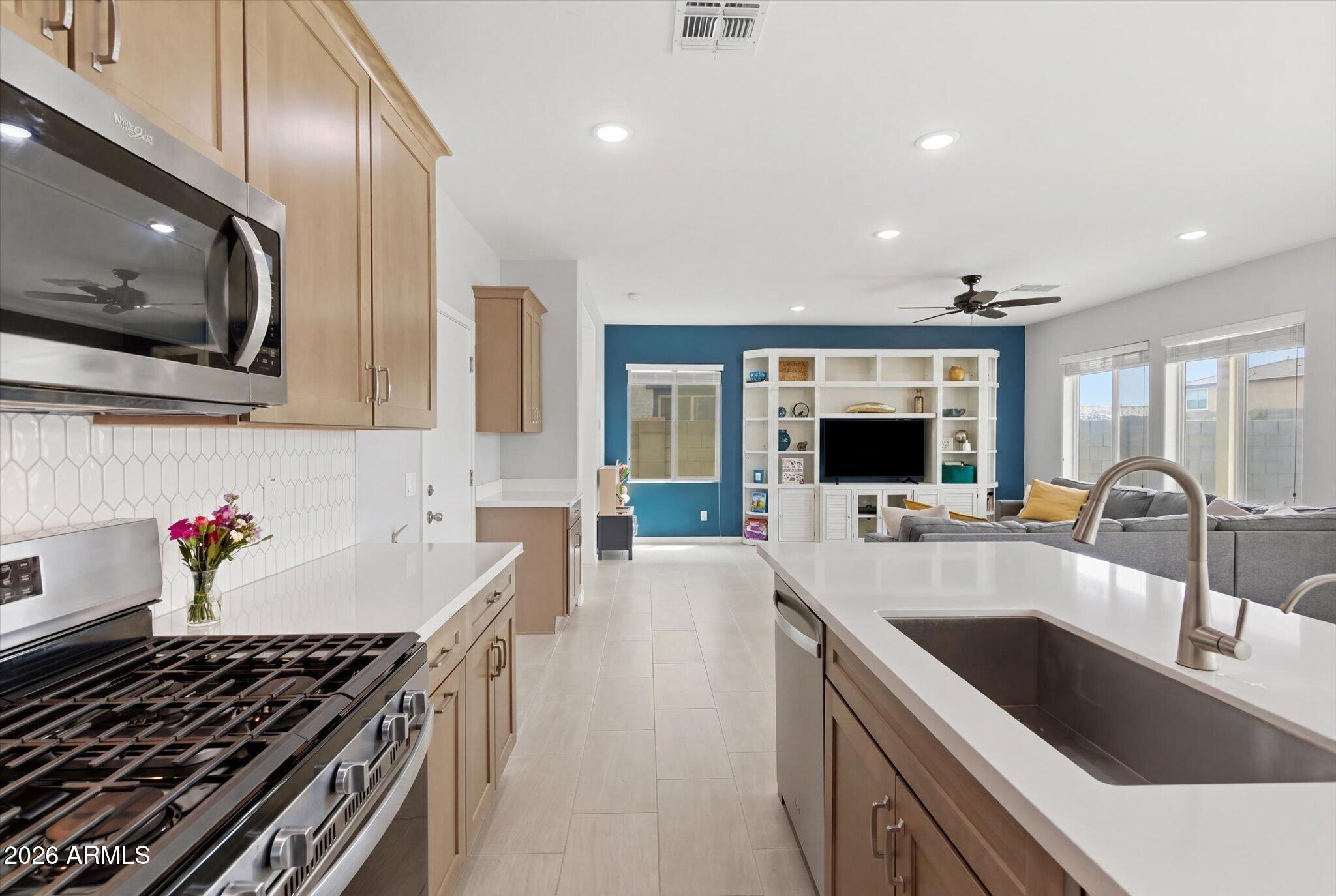 VERRADO MARKETSIDE RESIDENTIAL PHASE 3 - Residential
