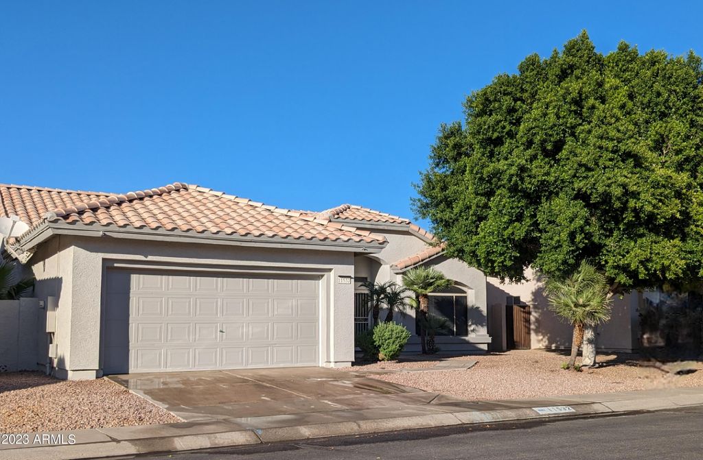 Photo of 11532 W Clover Way, Avondale, AZ 85392 (MLS # 6957008)