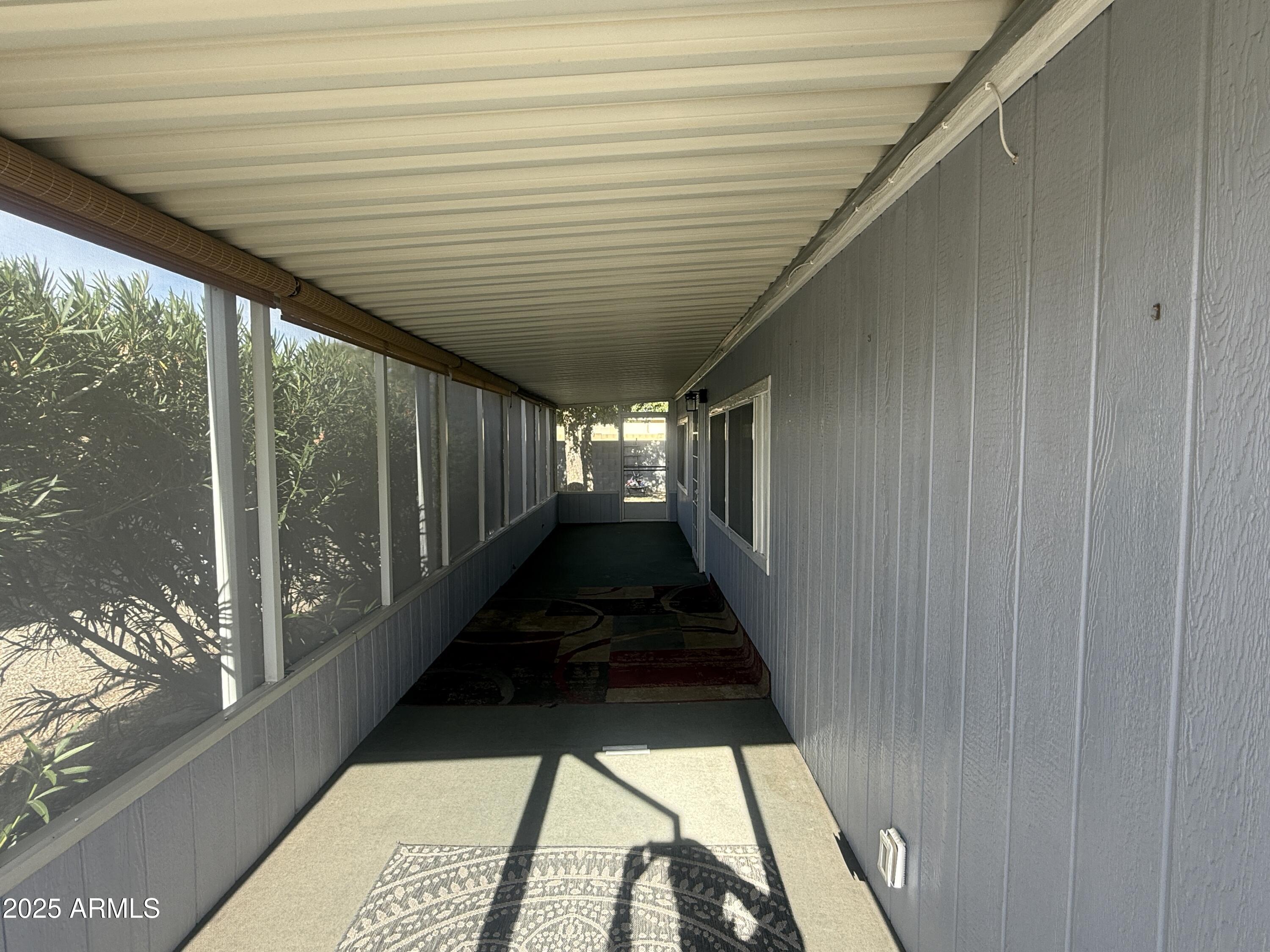 3700 S Tomahawk -- 22