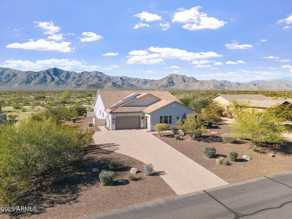 Photo of 8510 N 194th Drive, Waddell, AZ 85355 (MLS # 6958199)