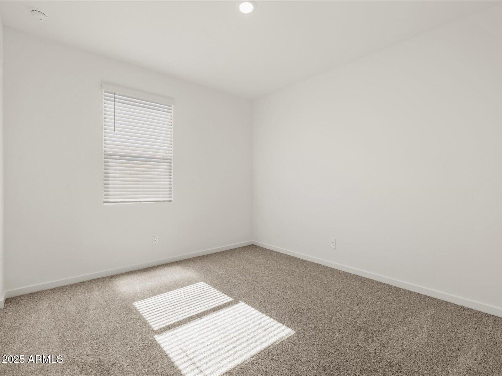 2520 E Grenache Road