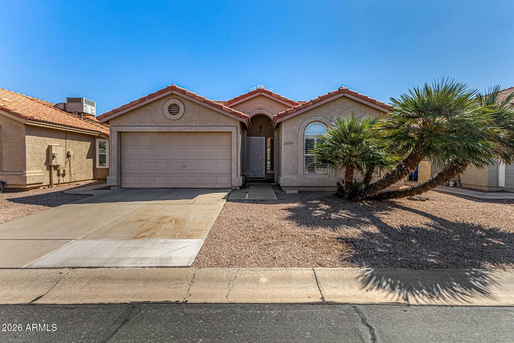 Photo of 1757 E Palm Beach Drive, Chandler, AZ 85249 (MLS # 6998199)