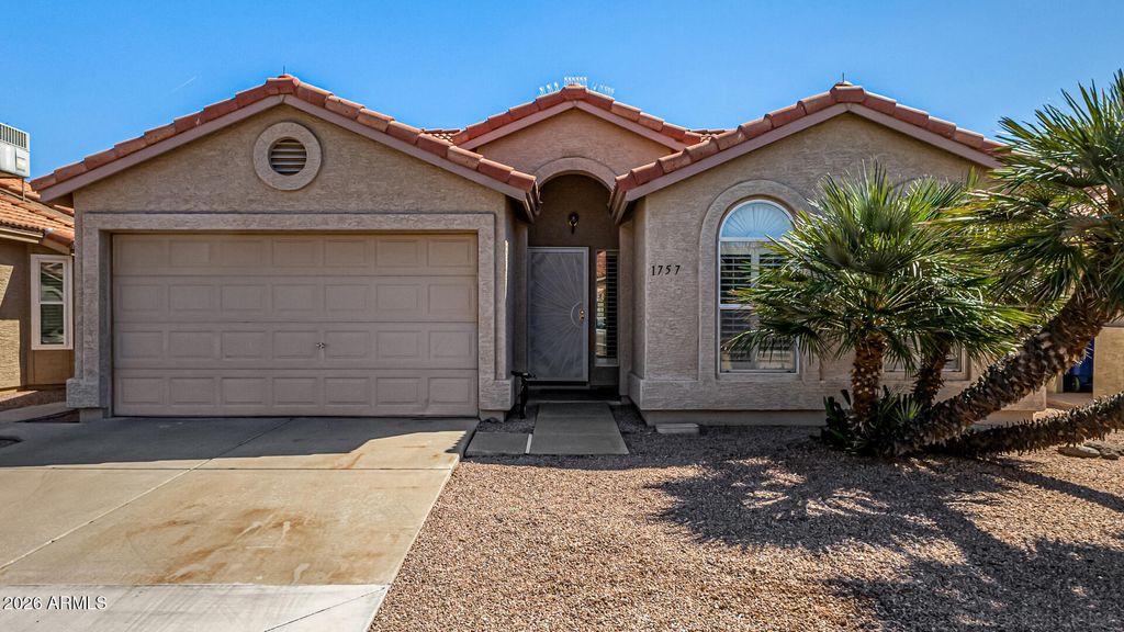 Photo of 1757 E Palm Beach Drive, Chandler, AZ 85249 (MLS # 6998199)