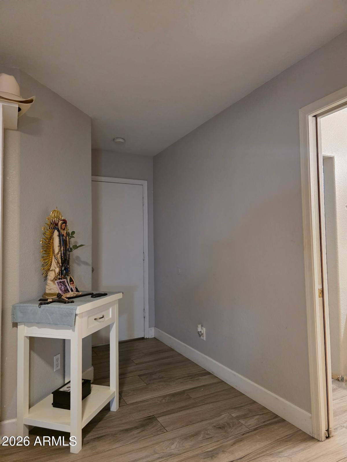 8313 W MULBERRY Drive N