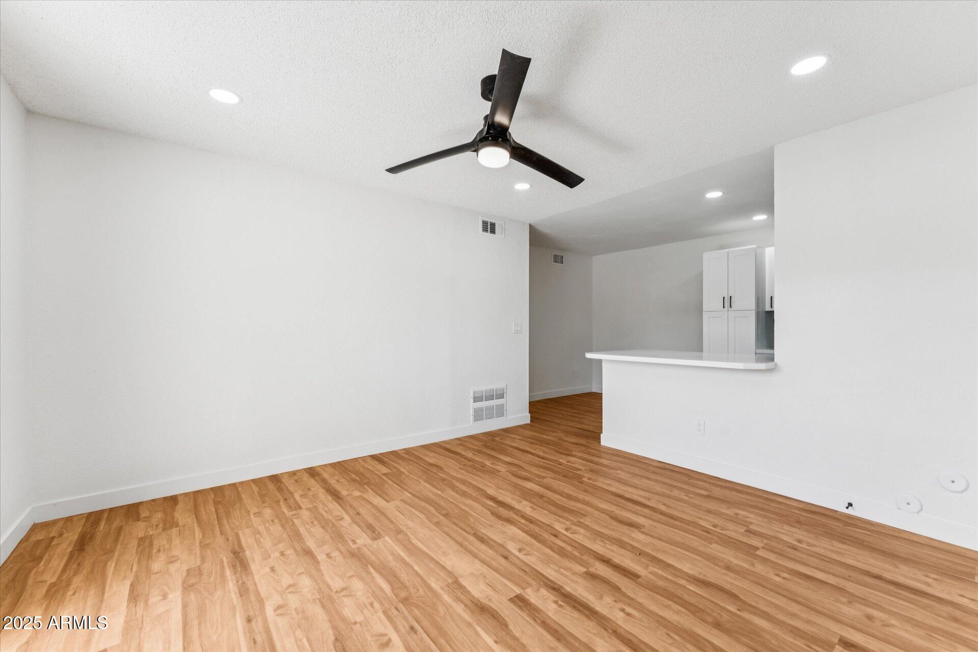 1942 S EMERSON -- 107