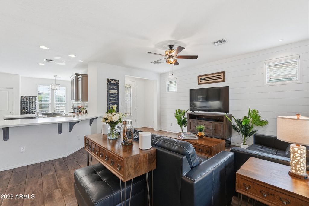 Photo of 854 E Farmers Lane, Queen Creek, AZ 85140 (MLS # 6963465)