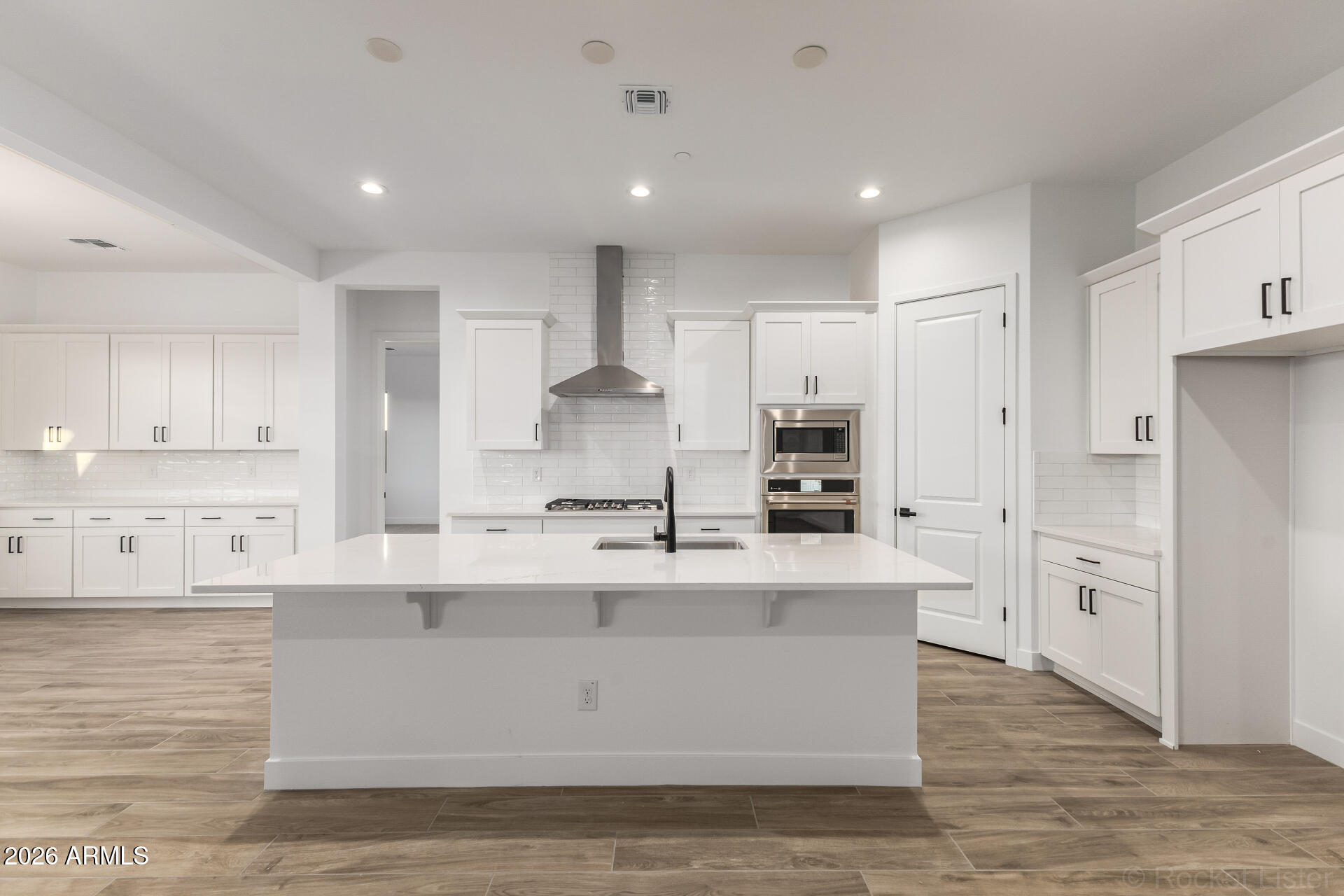 13772 W MORNING VISTA Drive