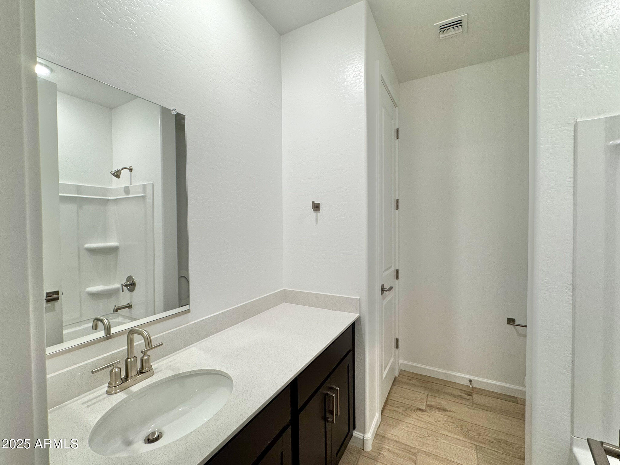 15723 W CAMDEN Avenue