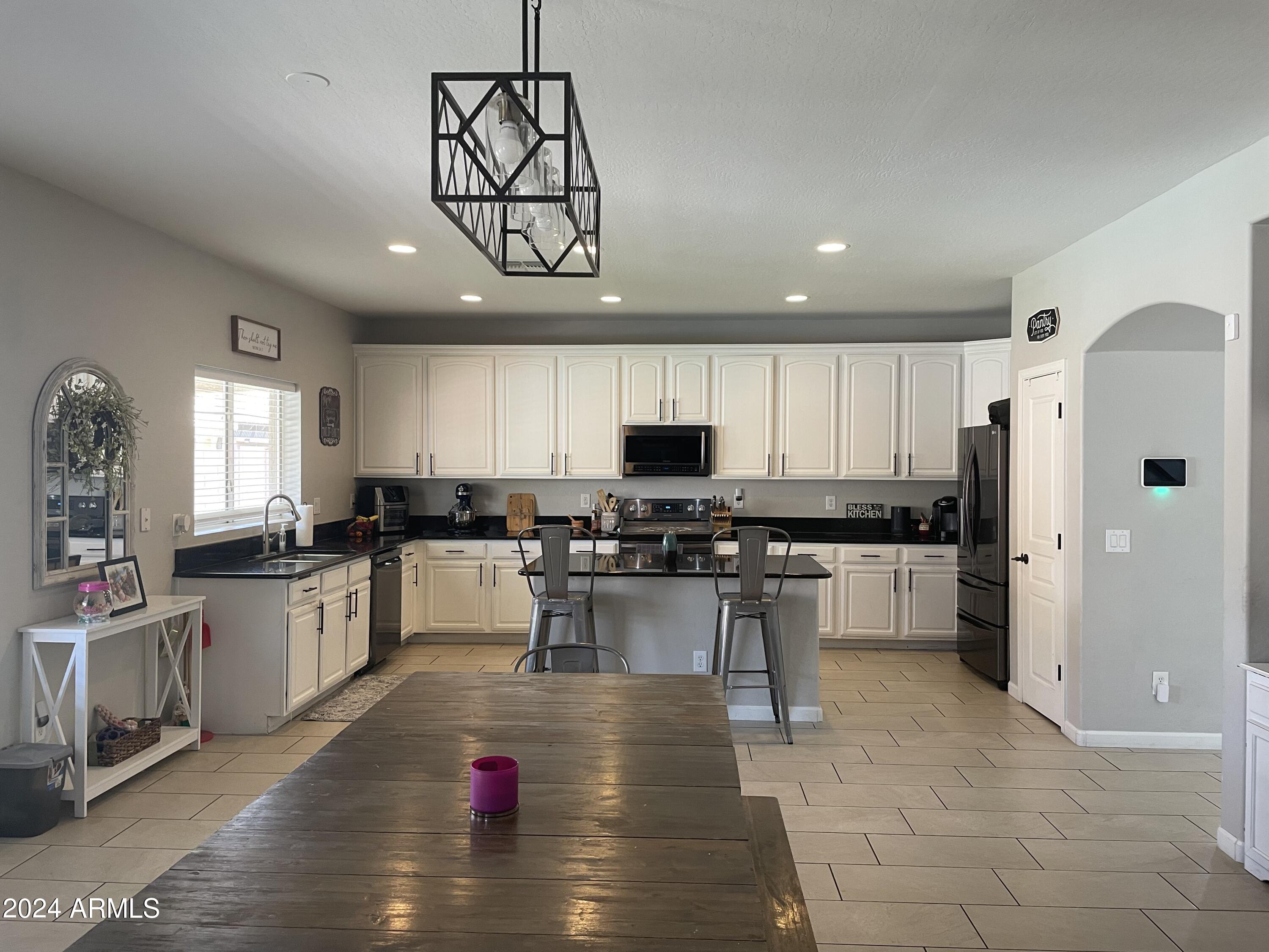 12376 W SELLS Drive