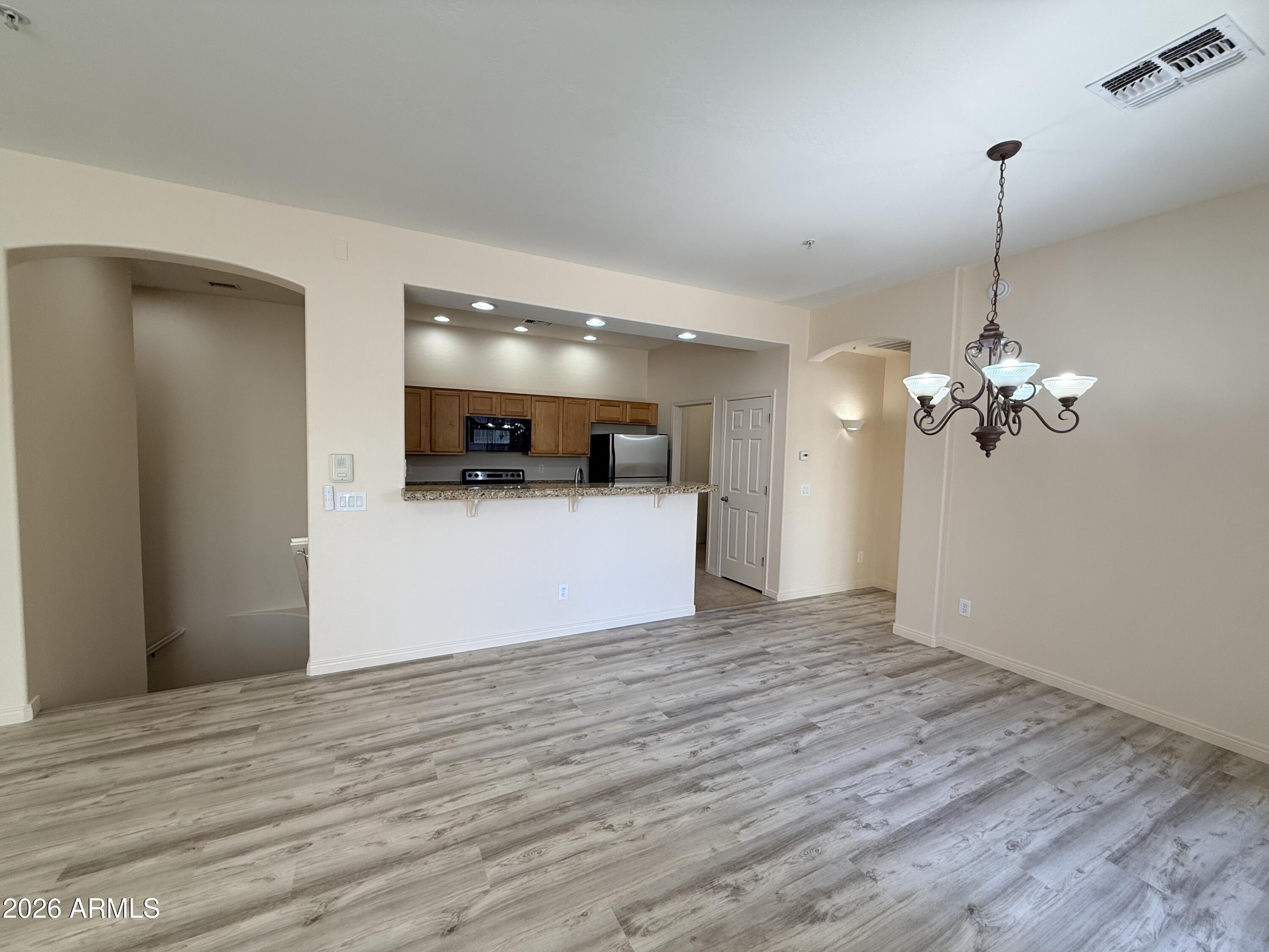 19550 N GRAYHAWK Drive 2061