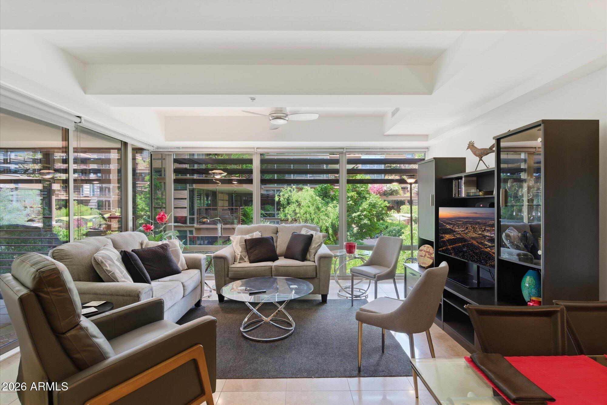 7137 E Rancho Vista 2009