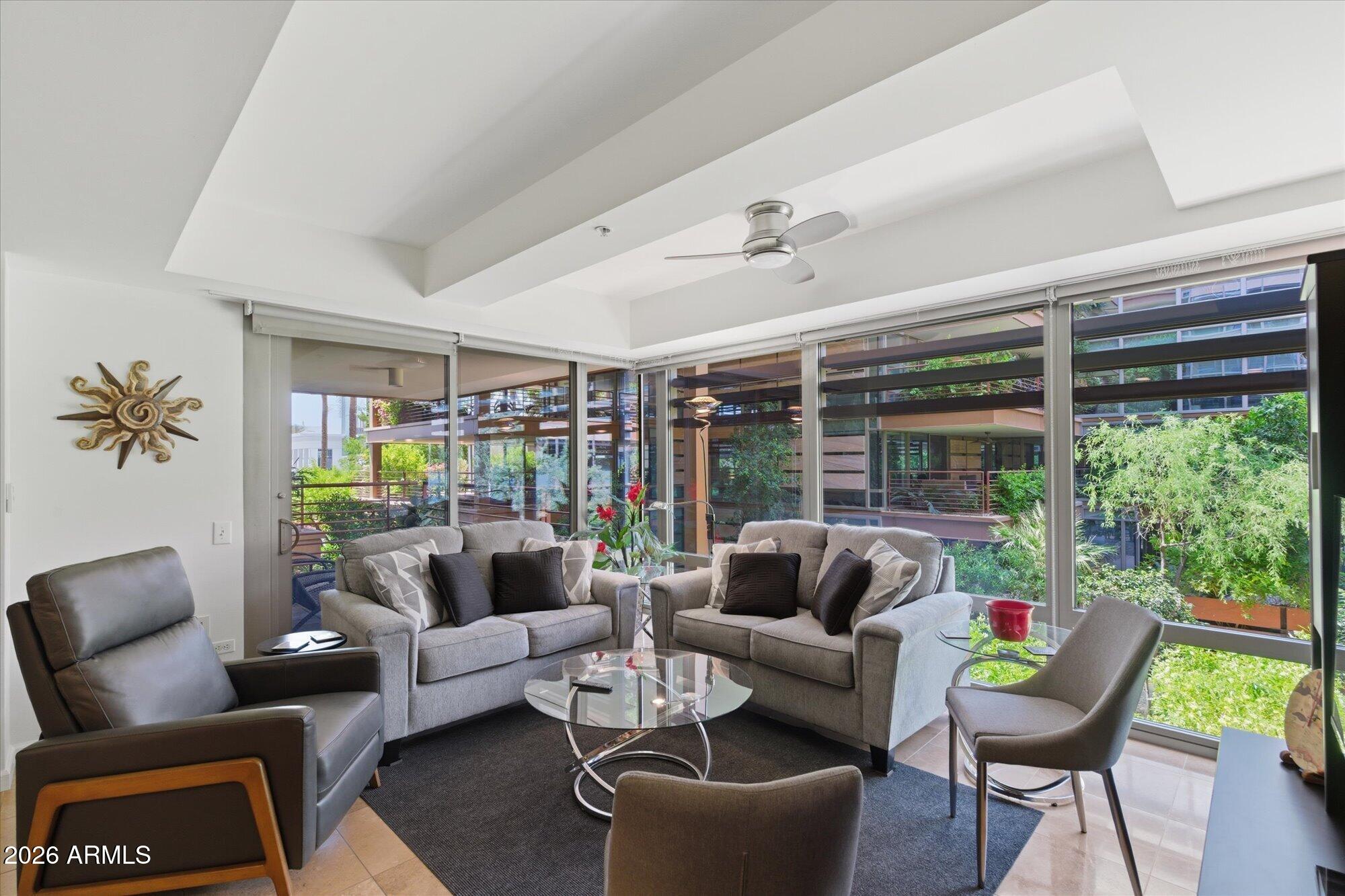7137 E Rancho Vista 2009