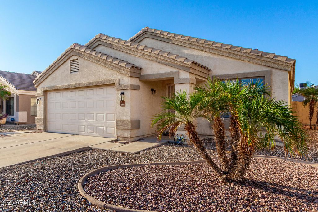 Photo of 12942 W Redfield Road, El Mirage, AZ 85335 (MLS # 6919627)
