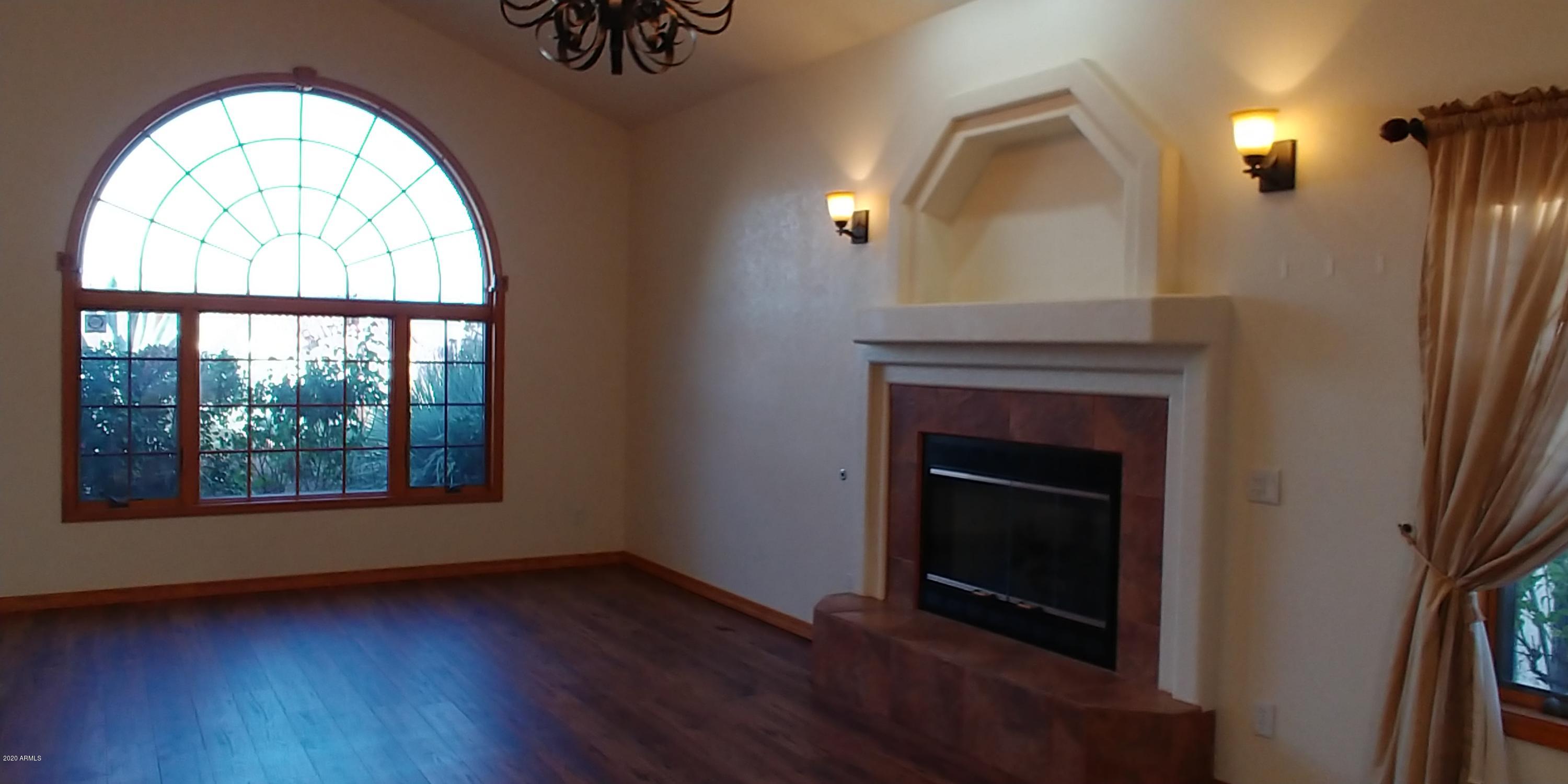 GREENBRIER ESTATES PHASE 1 - Residential