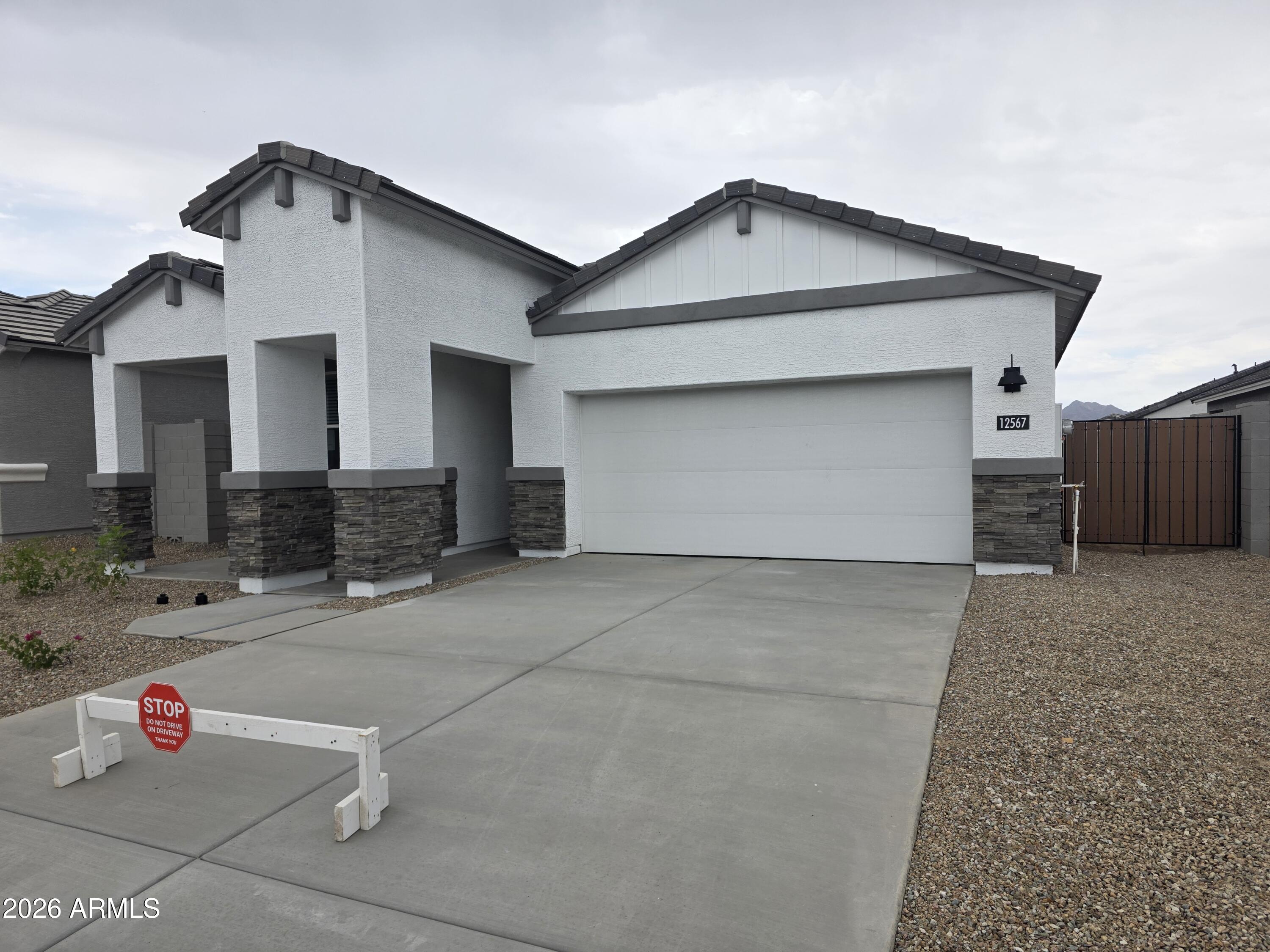 12567 W LOCUST Lane