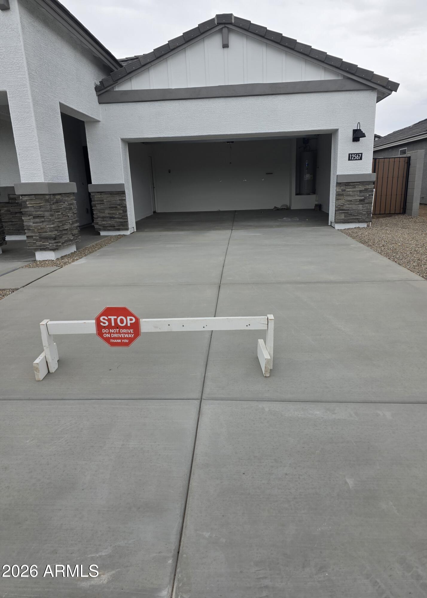 12567 W LOCUST Lane