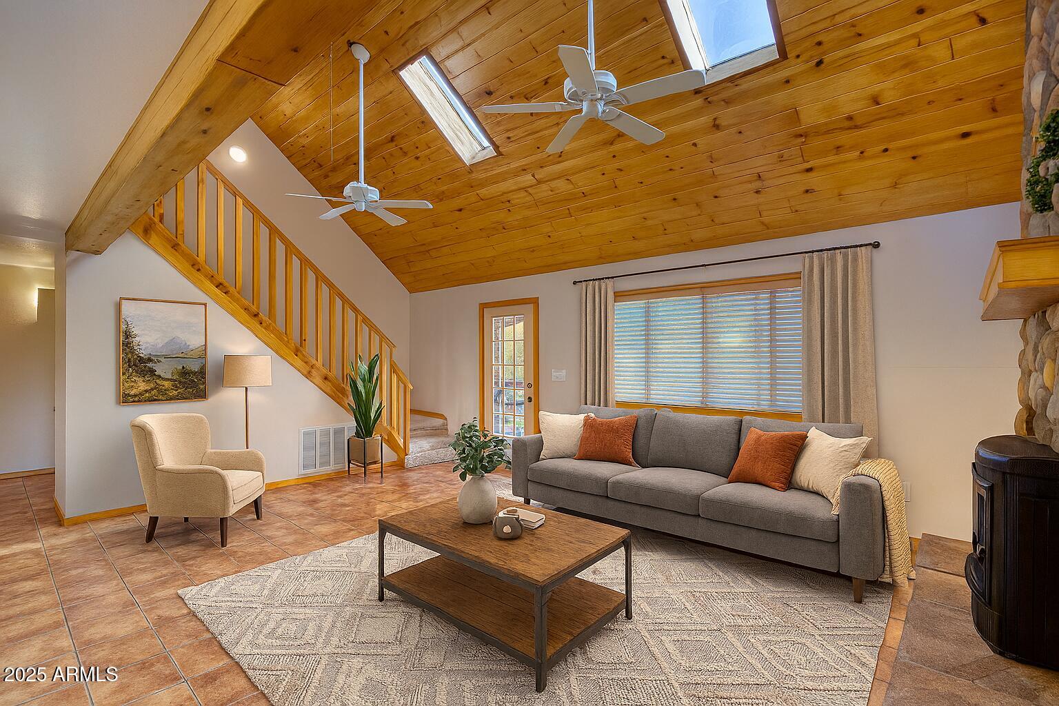 2526 CHIRICAHUA Drive