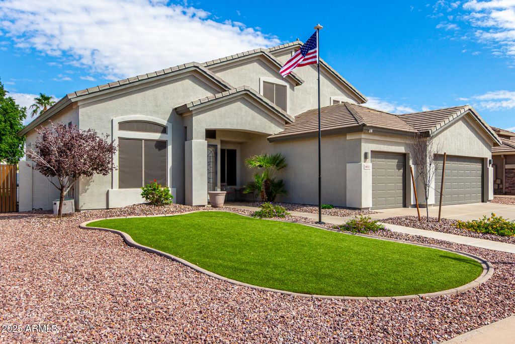 Photo of 9822 E Lompoc Avenue, Mesa, AZ 85209 (MLS # 6931808)