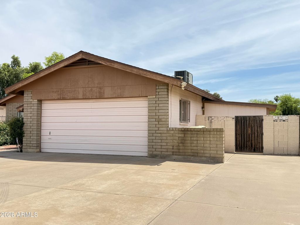 Photo of 4525 W Gardenia Avenue, Glendale, AZ 85301 (MLS # 7019733)