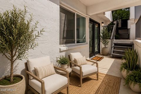 Photo of 3416 N 44th Street #Unit 70, Phoenix, AZ 85018 (MLS # 7058234)
