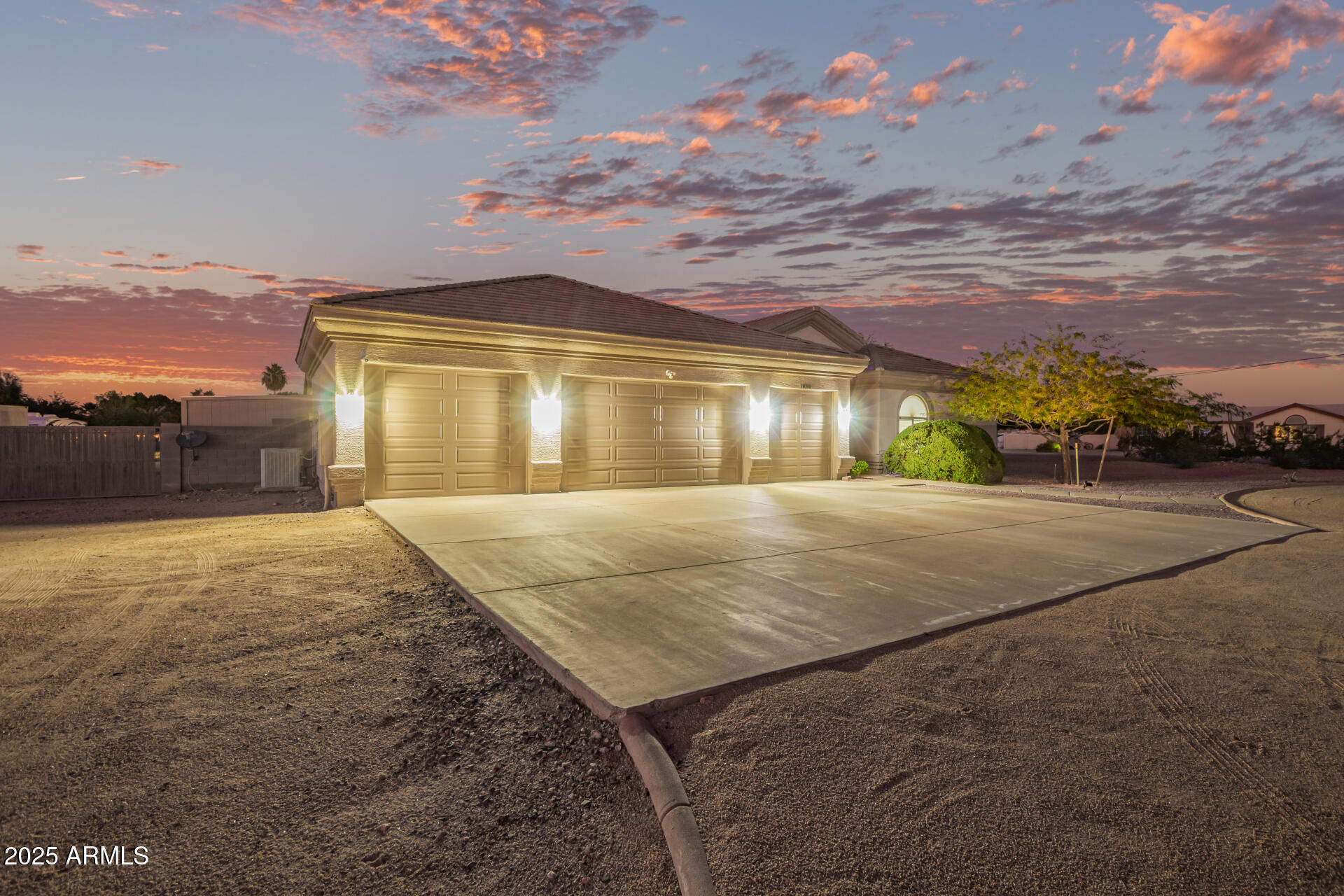 10310 W AVENIDA DEL SOL Street