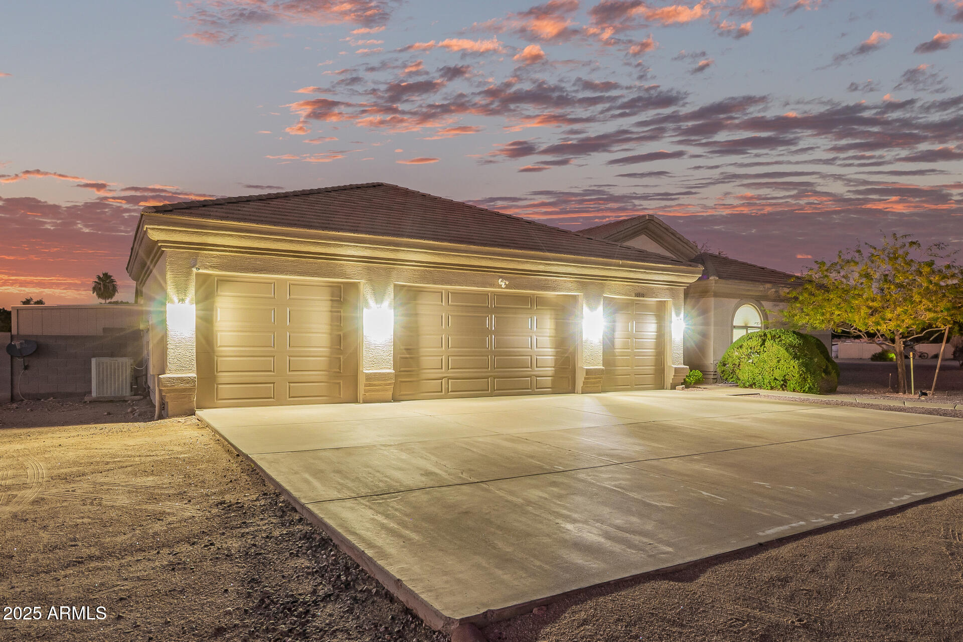 10310 W AVENIDA DEL SOL Street