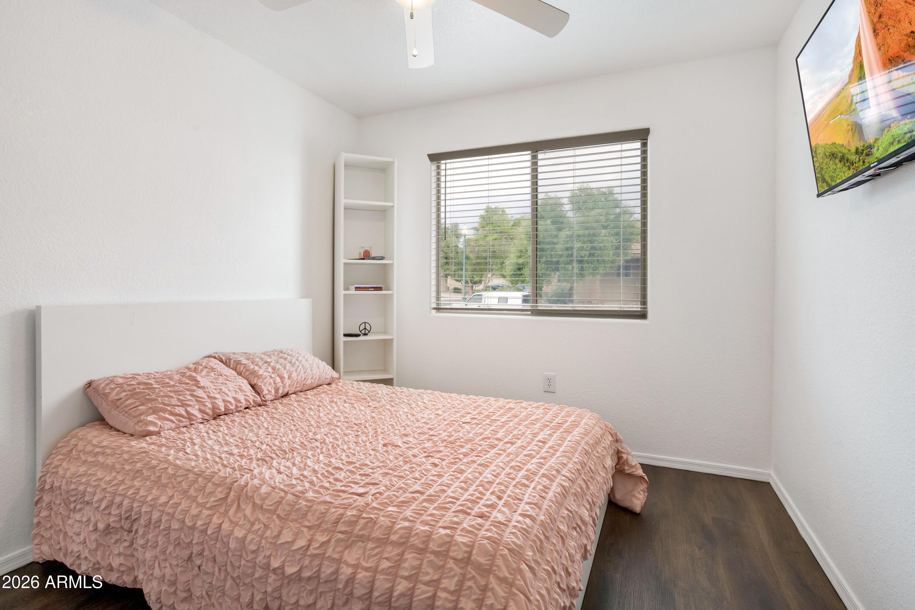 4686 REDWOOD Street