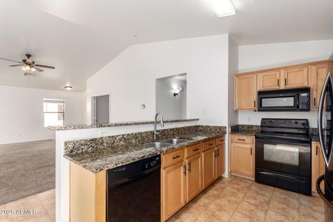 2433 W HAYDEN PEAK Drive San Tan Valley AZ 85144