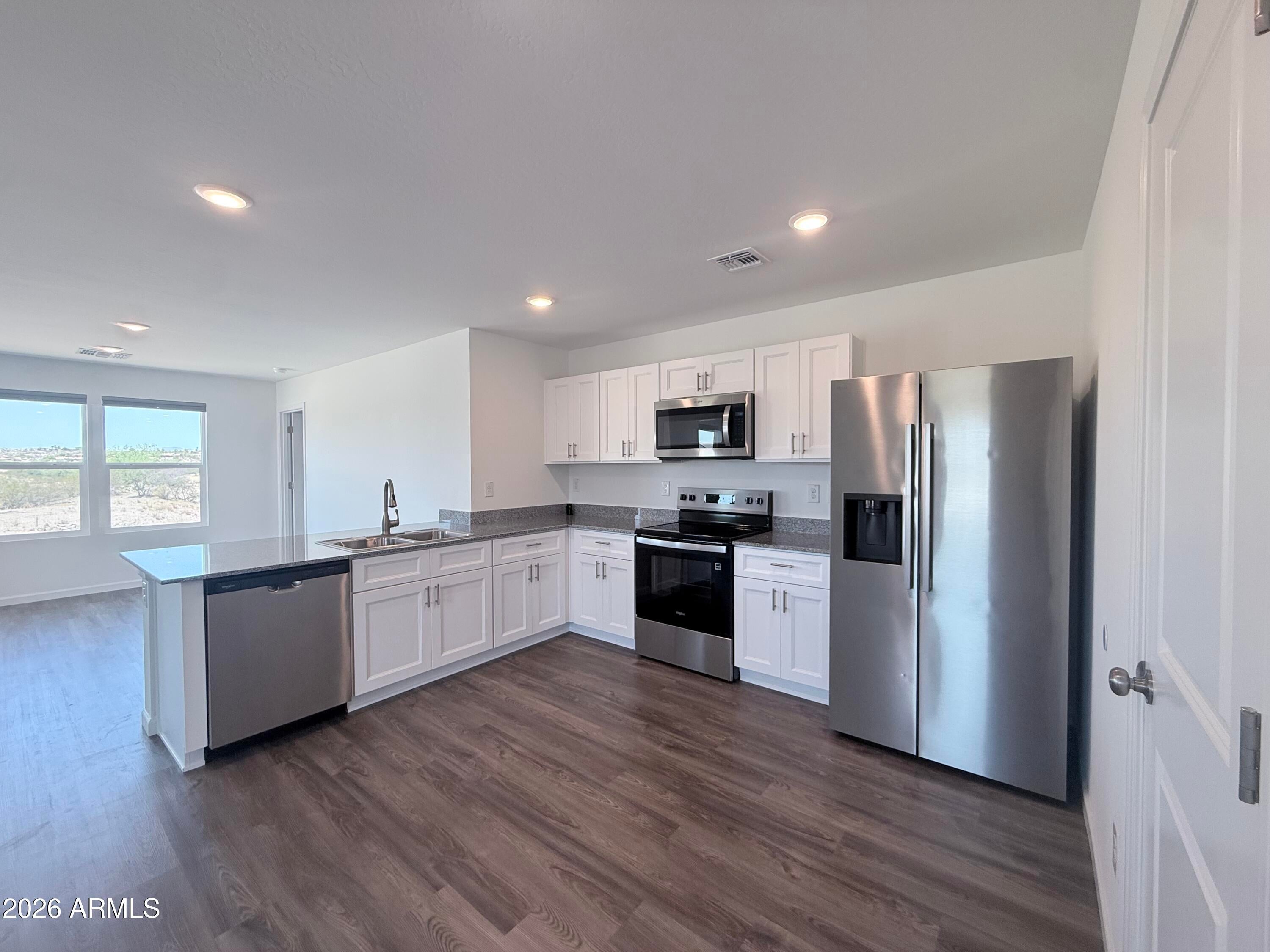 910 ECHO Court