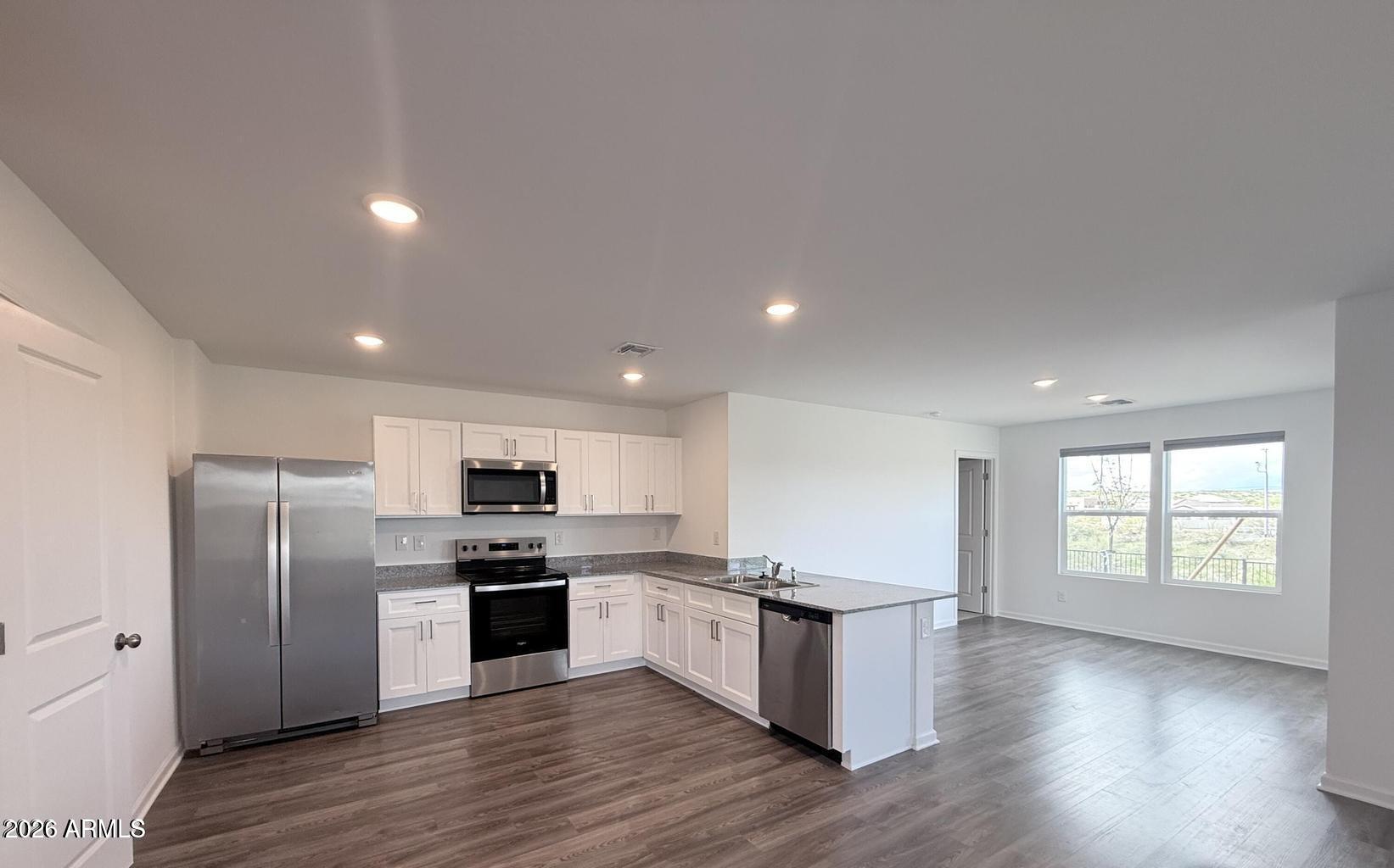 910 ECHO Court