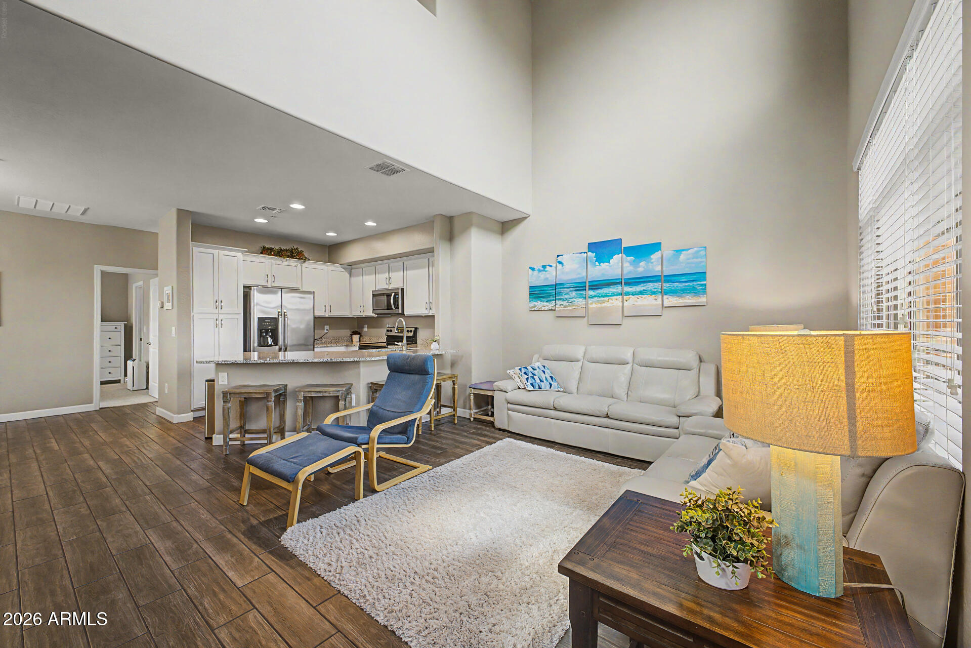 240 W JUNIPER Avenue 1116