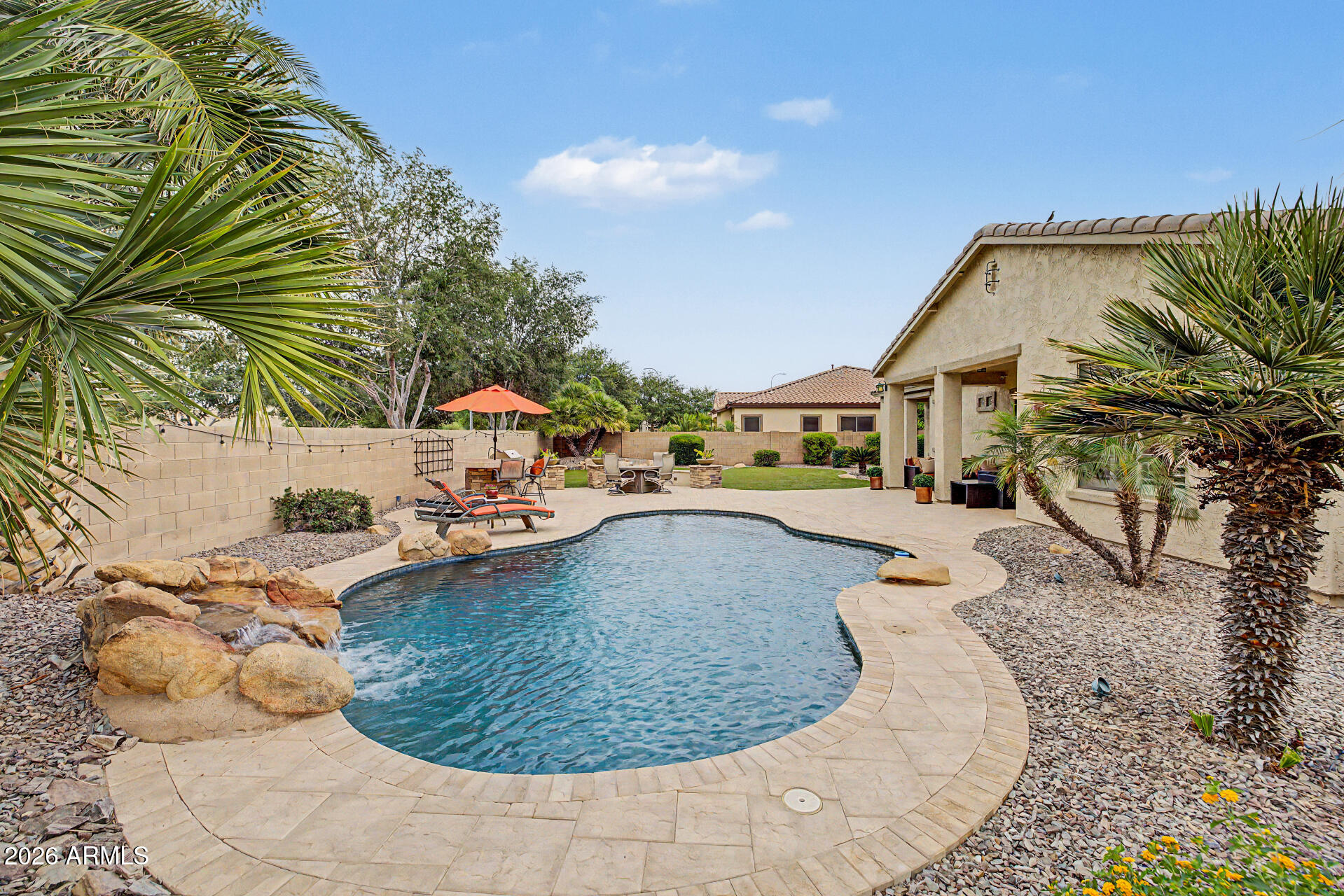 3552 E GRAND CANYON Place