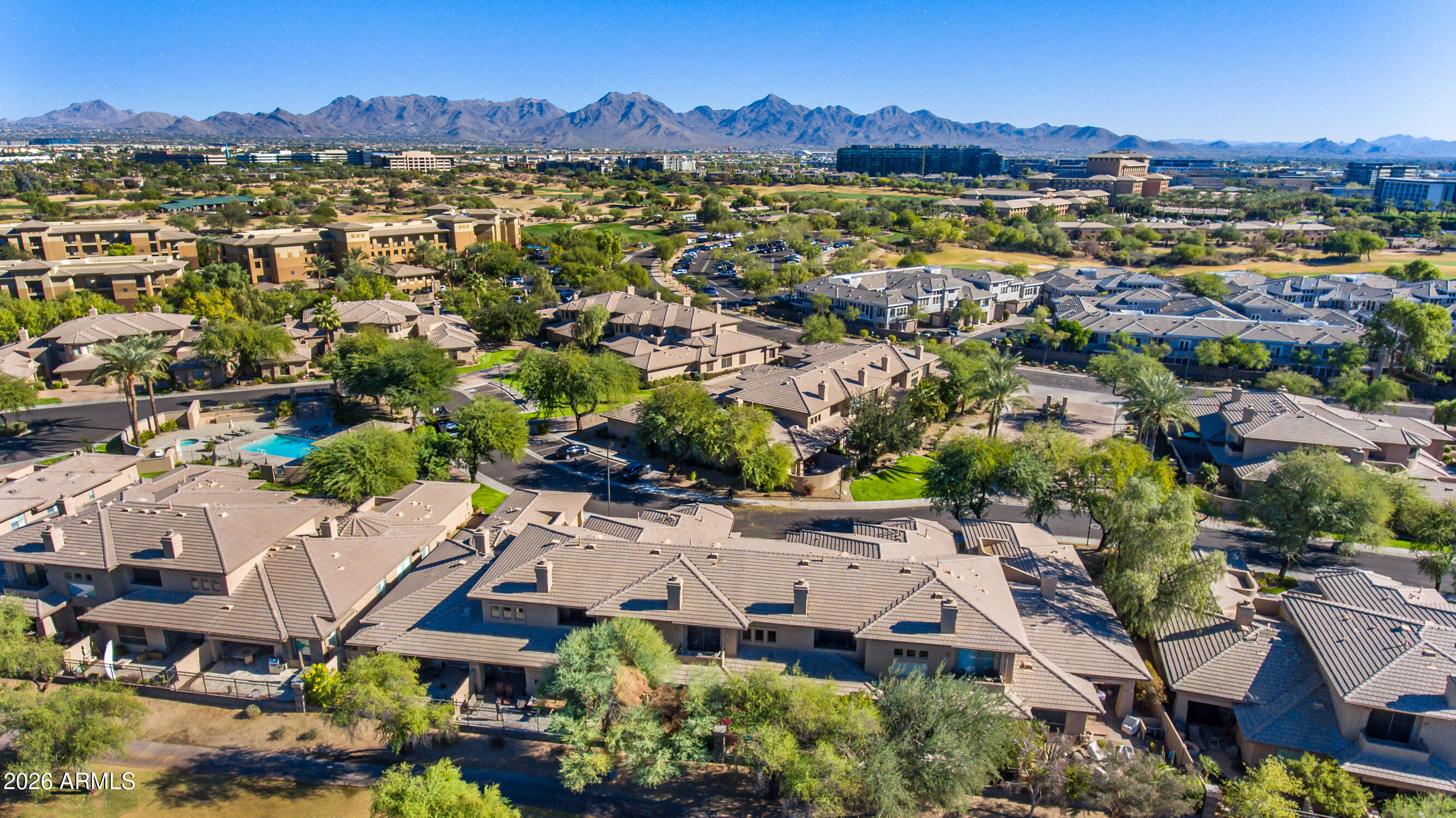 15240 N CLUBGATE Drive 111