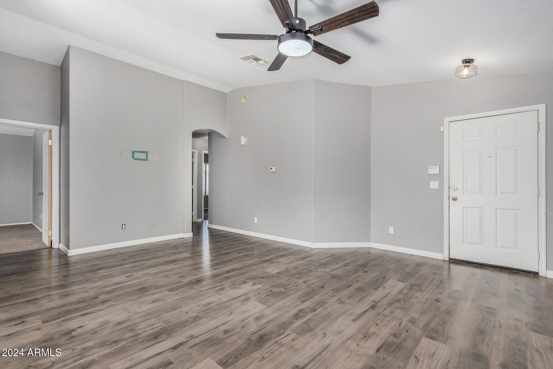 8757 W GRISWOLD Road