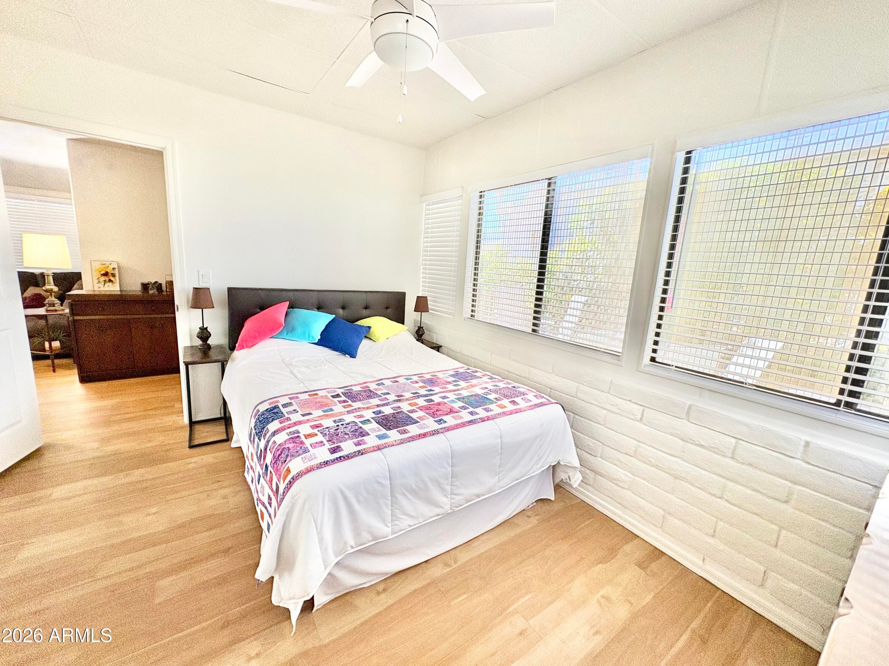 111 S GREENFIELD Road 589