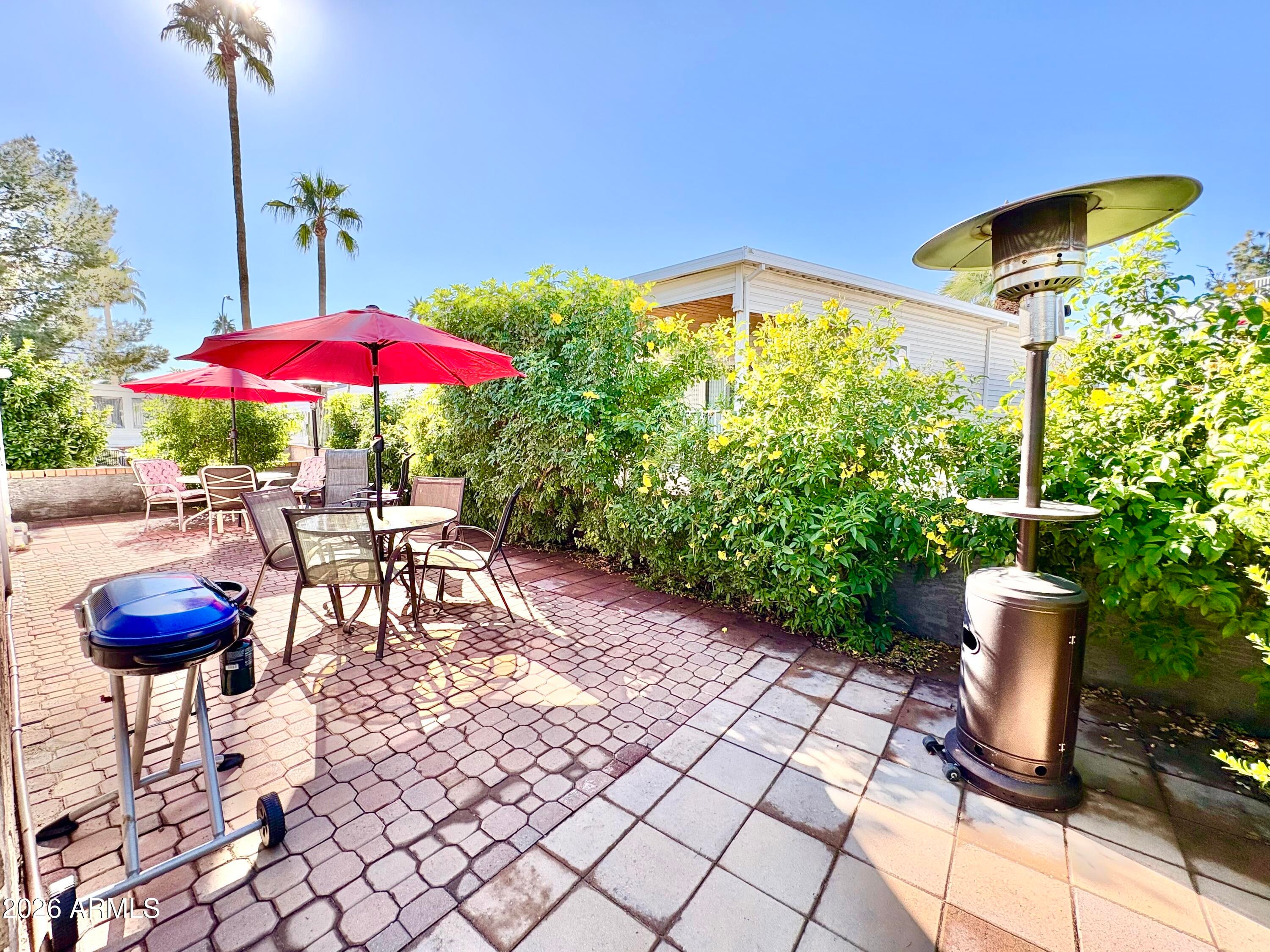 111 S GREENFIELD Road 589