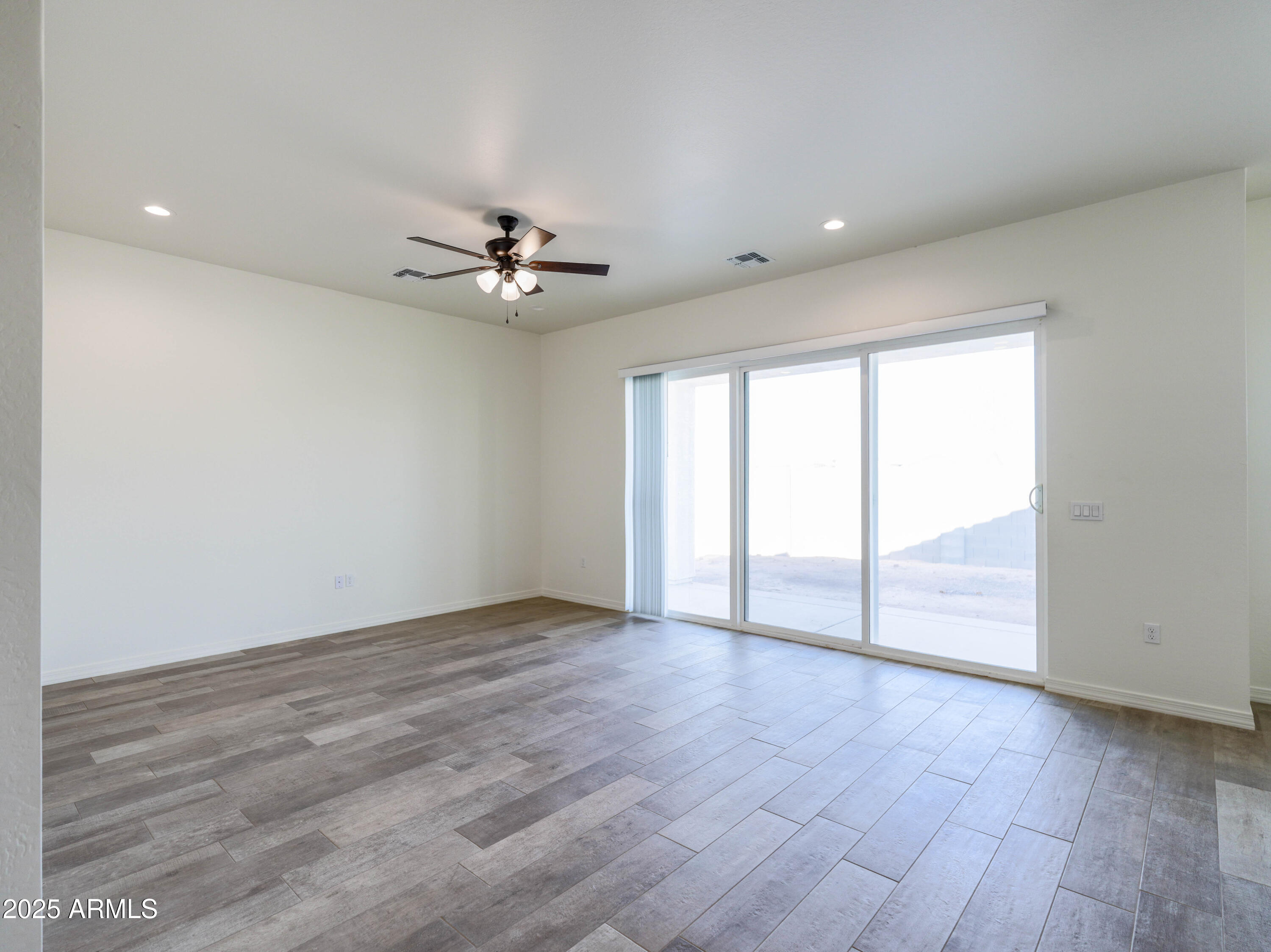 ARIZONA CITY UNIT TEN - Residential