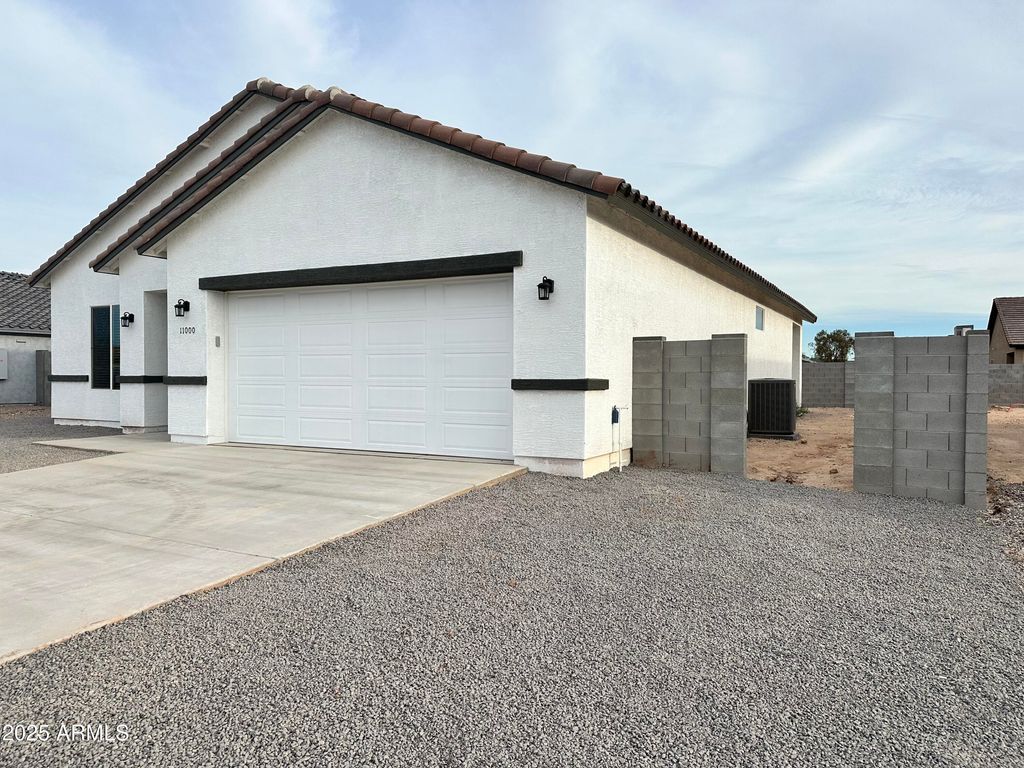 Photo of 11000 W Cove Drive, Arizona City, AZ 85123 (MLS # 6917672)